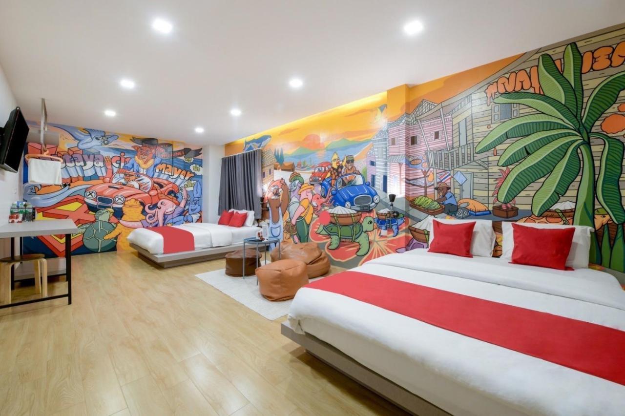The Pattaya Story Poshtel Hotel Екстериор снимка